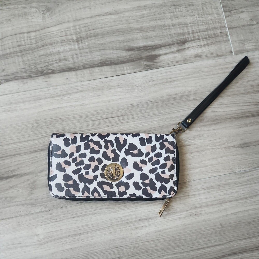 Womens Leopard Print Zipper Wallet Wristlet Vinyl Animal Print‎ Clutch Purse